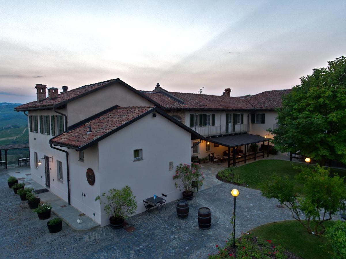 Locanda Del Pilone Alba  Luaran gambar